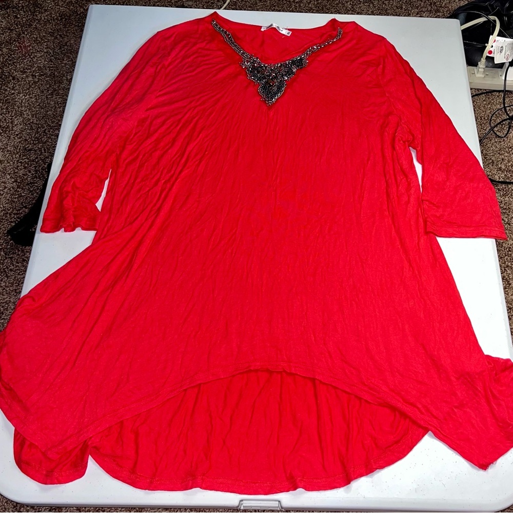 💜 White Mark Beaded Neckline Top - Picture 4 of 6